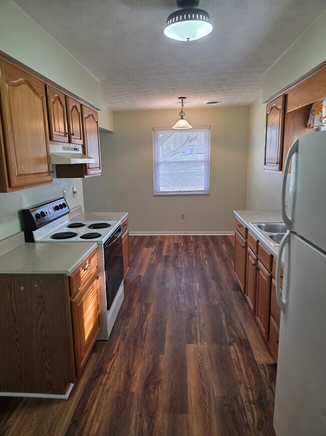 Foto del edificio - 130 N Mechanic St