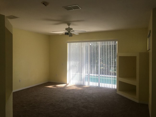 Building Photo - 4 br, 3 bath House - 2915 Sunset Lakes Blv...