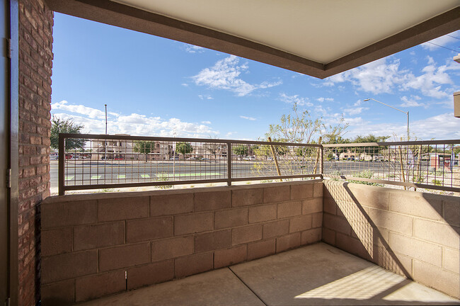 Foto del edificio - Centerline on Glendale Phase II