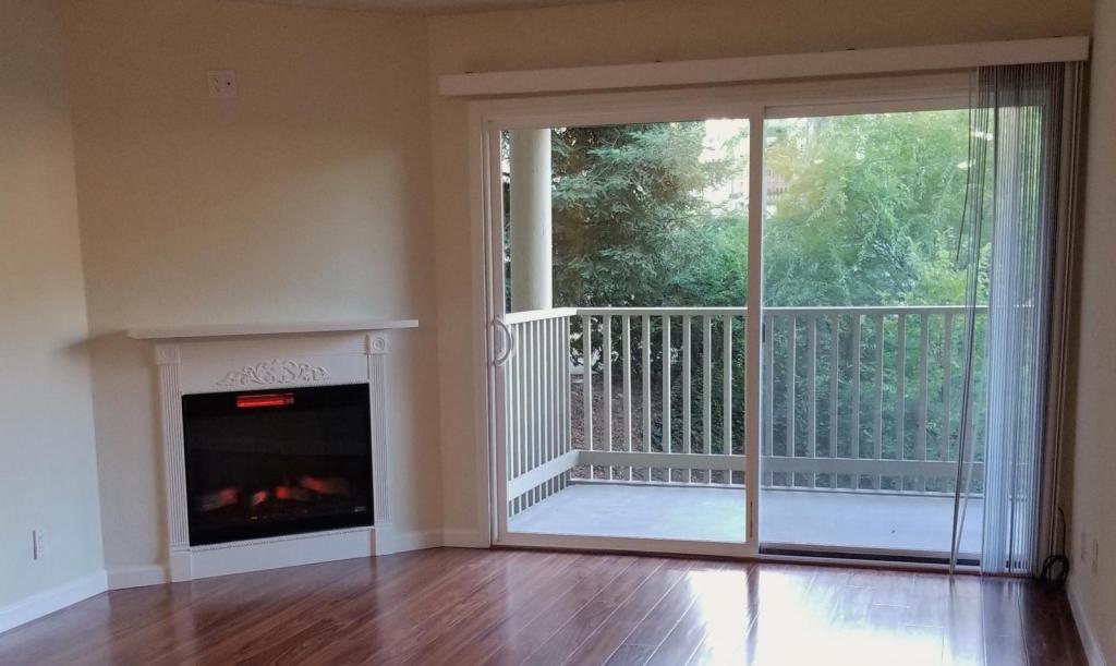 Primary Photo - 376 Imperial Way #104