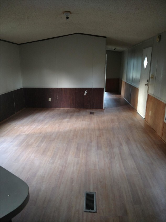 Building Photo - 4247 Savannah Hwy