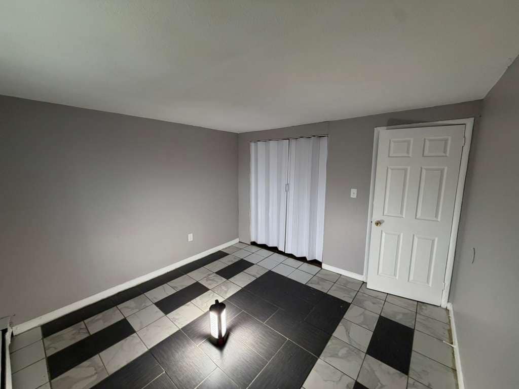 Photo - 13540 Superior Rd (East Cleveland, OH)