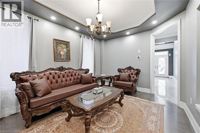 Building Photo - 456 Valridge Dr