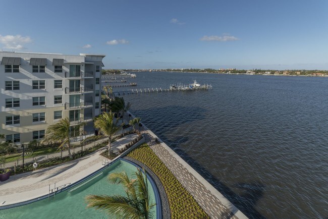 Foto del edificio - Aubrey at Seaside