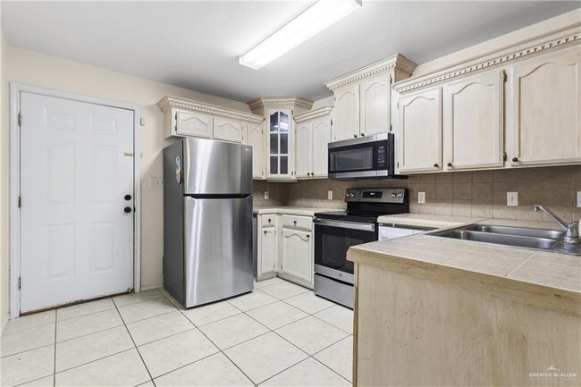 Foto del edificio - 14 Blanco River St