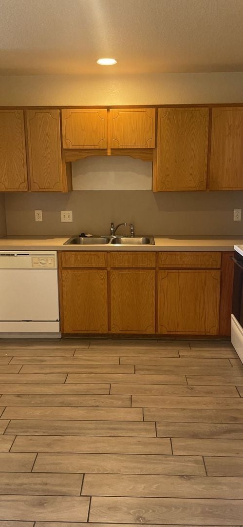 Foto del edificio - COMING SOON!