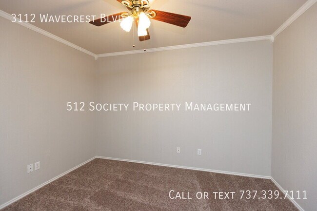 Foto del edificio - 3112 Wavecrest Blvd