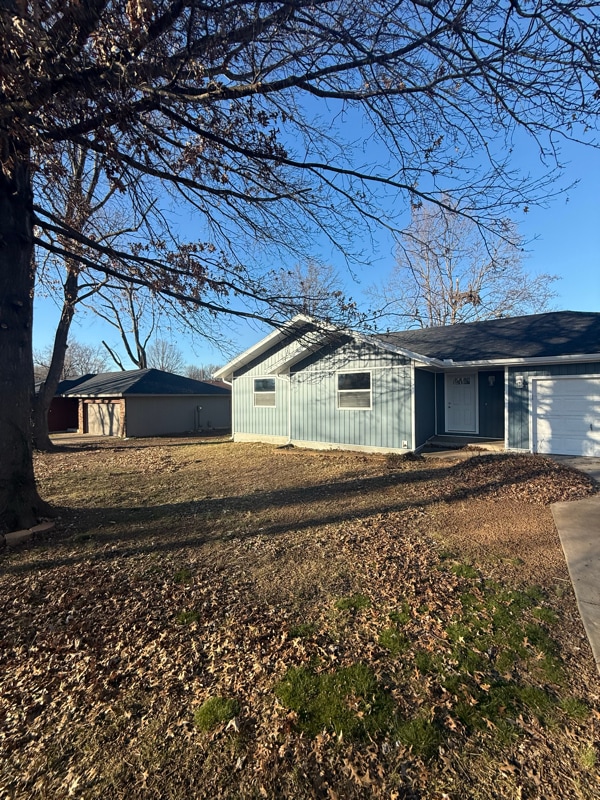 Foto del edificio - 4351 W Weaver Rd