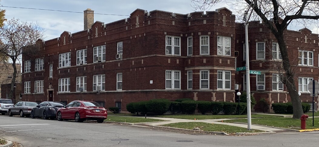 Exterior Front - 117 E 73rd St