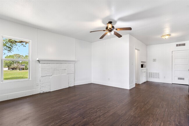 Foto del edificio - 725 S Washington Ave