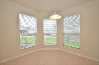 Building Photo - 19607 Swan Valley Dr