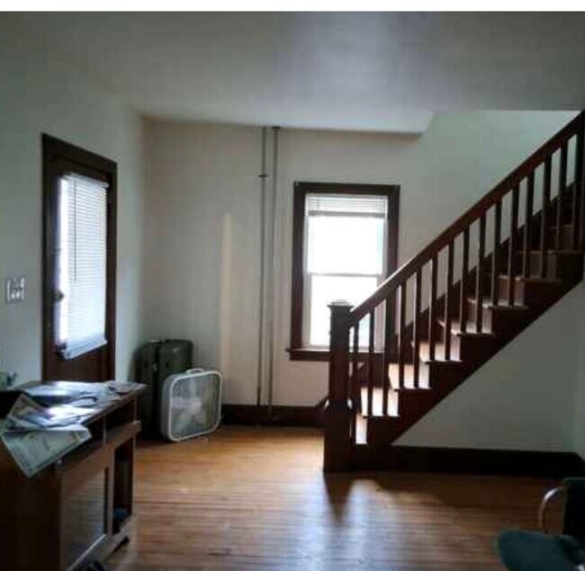 Sala de estar 2 - 303 Ellis St