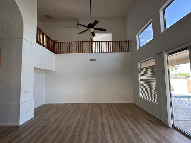 Foto del edificio - 2665 N 137th Ave