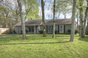 Building Photo - 15125 Balsam Dr SE