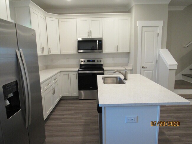 Building Photo - 271 N Sand Palm Rd