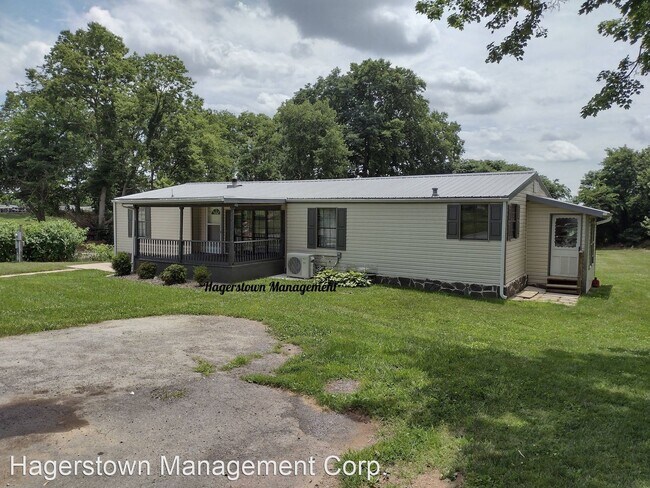 Foto del edificio - 3 br, 2 bath House - 16551 National Pike