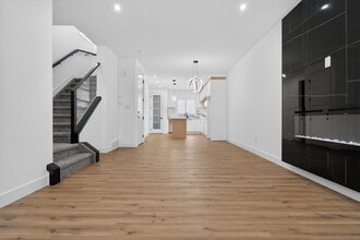 Building Photo - 8721 77 Ave NW