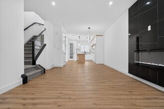 Building Photo - 8721 77 Ave NW