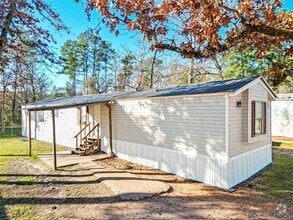 Building Photo - 1202 US-190