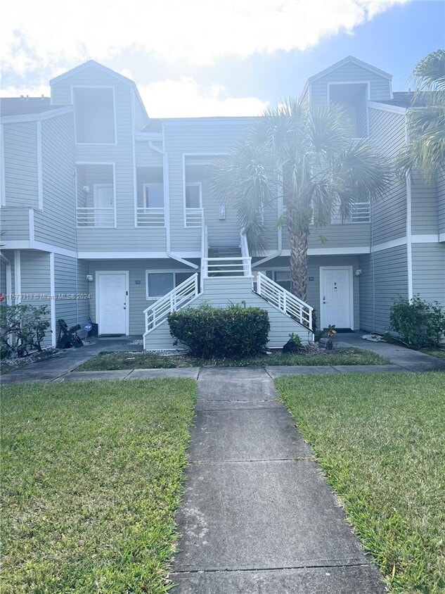 Primary Photo - 3465 NW 44th St