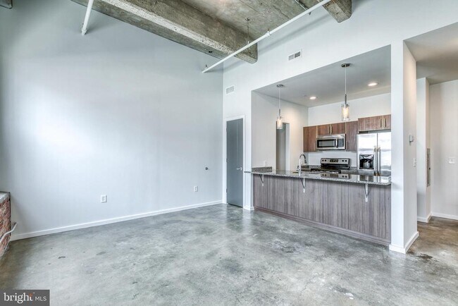 Foto del edificio - 4800 Brown St