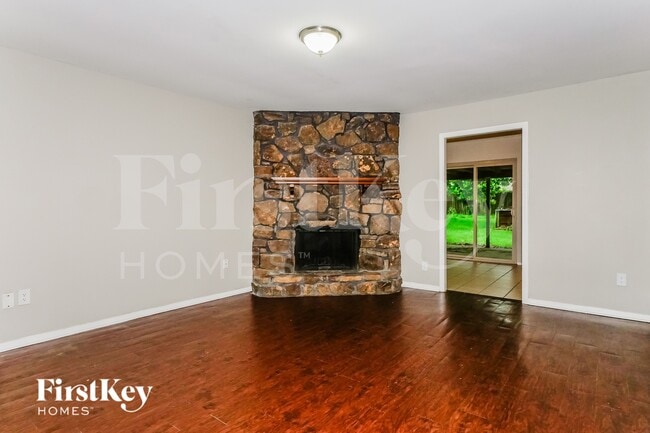 Building Photo - 3037 Leeridge Dr