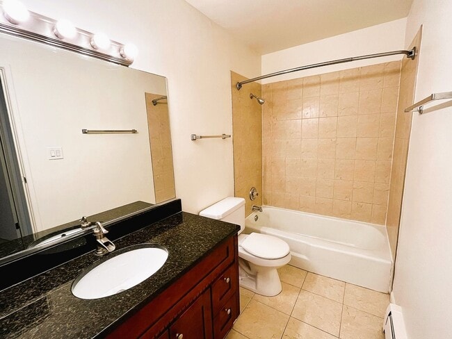 Interior Photo - Georgian Court Apartments