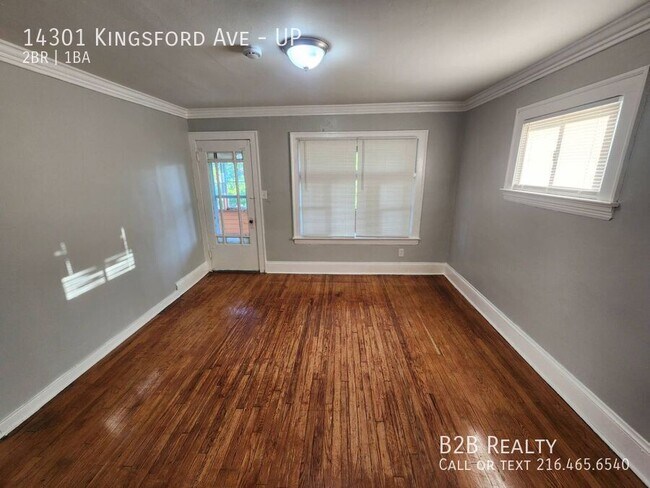 Foto del edificio - 14301 Kingsford Ave