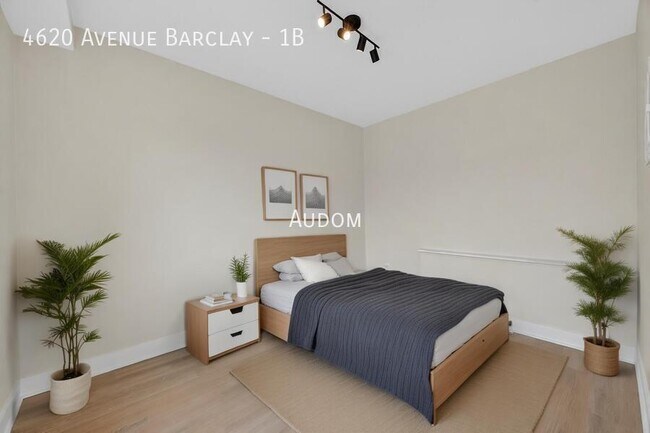 Building Photo - 4620 Av. Barclay