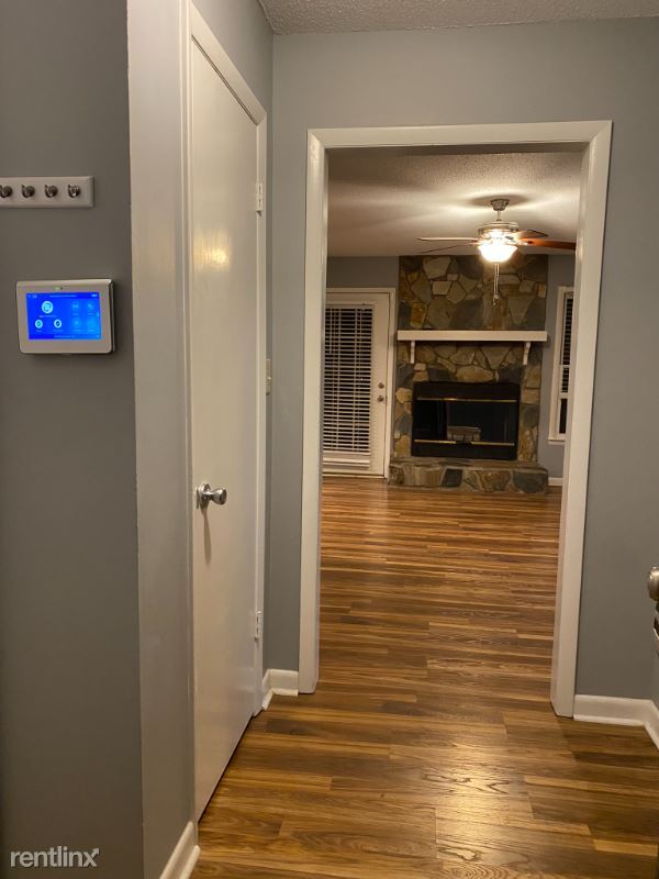 Foto del edificio - 3 br, 2 bath House - 6805 Leeds Ct