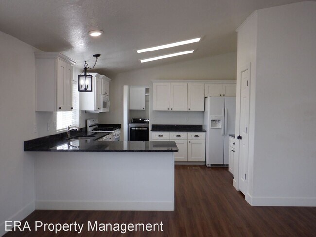 Building Photo - 4 br, 2 bath House - 4751 N Tumbleweed Dr.