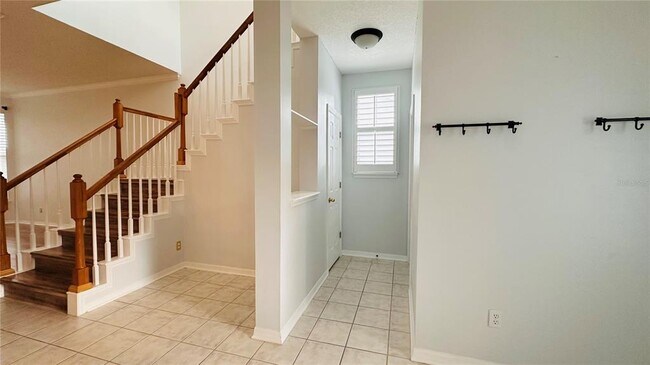 Foto del edificio - 622 Wisteria Ln