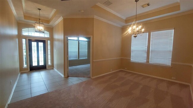 Building Photo - 3019 Summercrest Dr
