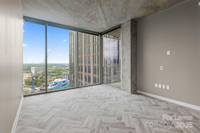 Building Photo - 210 N Church St
