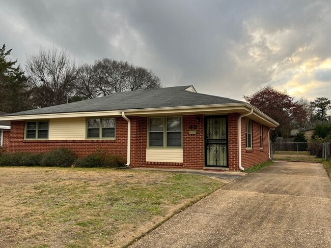 Building Photo - Home for Rent in Montgomery