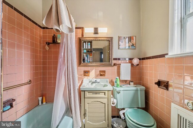 Foto del edificio - 2842 Cedar St