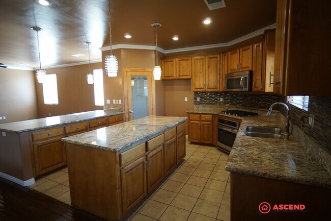 Foto del edificio - Lovely Home in Southwest Bakersfield!