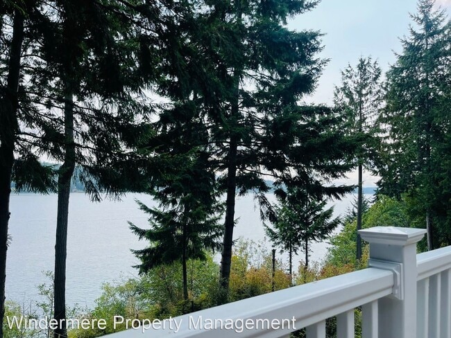 Foto del edificio - 2 br, 1.5 bath House - 6728 Illahee Road NE