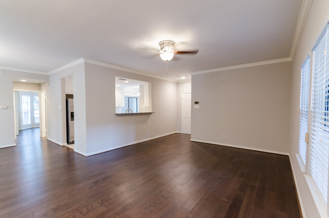 Main living area - 8610 Turtle Creek Blvd