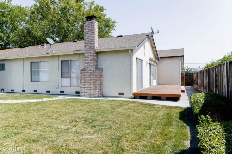 Primary Photo - 3 br, 2 bath House - 5989 Blossom Ave