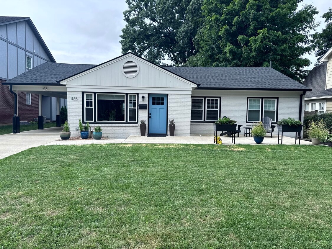 Photo - 435 W Hampton Dr (Indianapolis, IN)