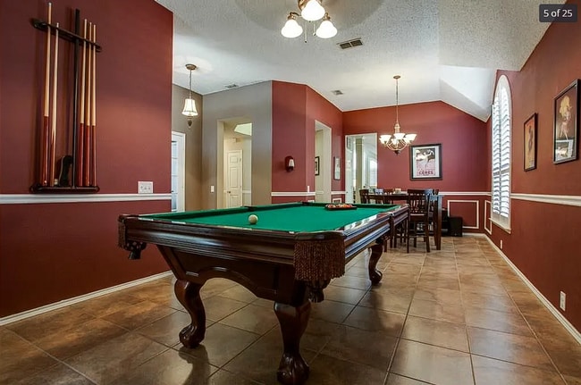 Building Photo - Grand Prairie Living – 4BR Home with Moder...
