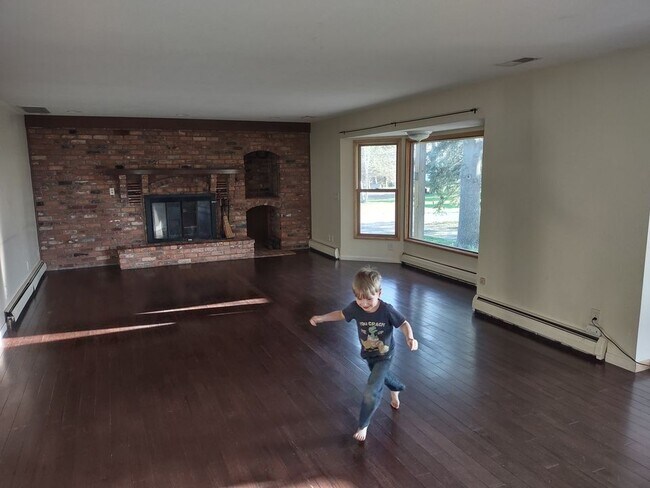 Foto del edificio - 7215 Turk Rd