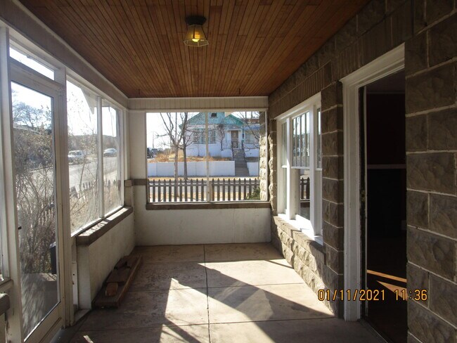 Foto del edificio - 123 Maple St SE