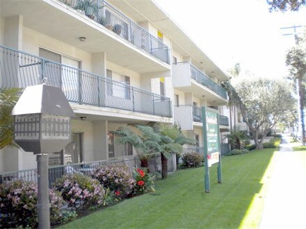 Building Photo - Castellana 5