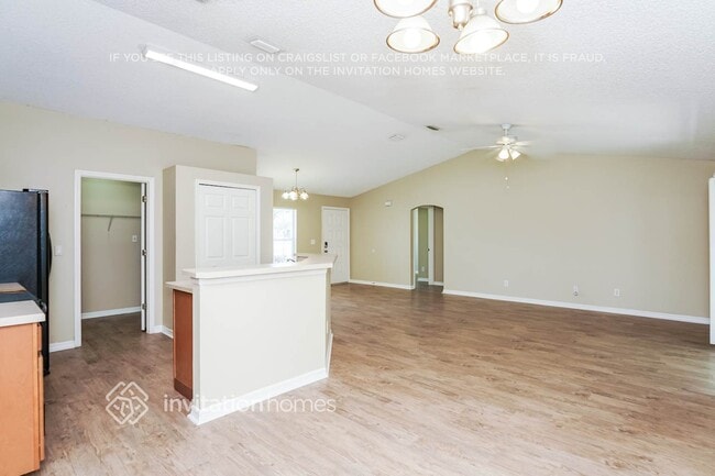 Building Photo - 6050 Ackard Ave