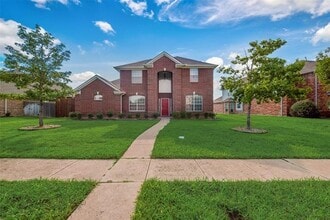 Building Photo - 3605 Carrington Dr