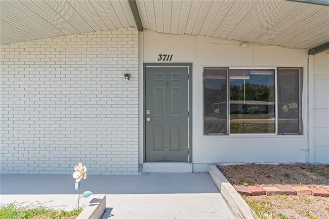 Building Photo - 3711 W Leila Ave