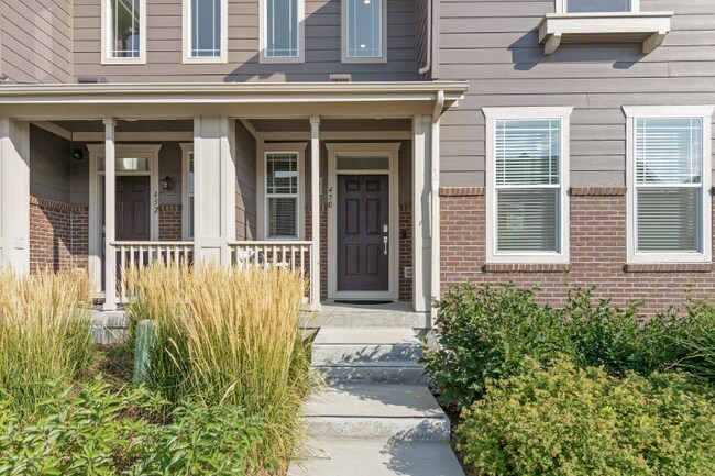 Foto del edificio - 450 Zeppelin Wy