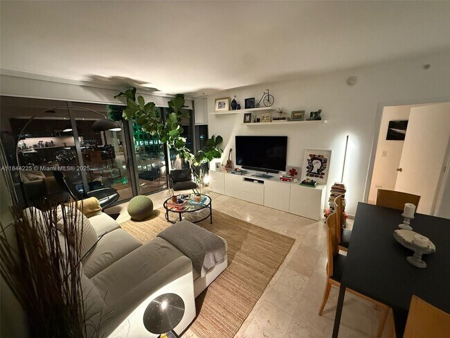 Foto del edificio - 68 SW 6th St